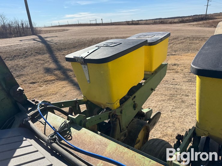 john-deere-7000-image-14