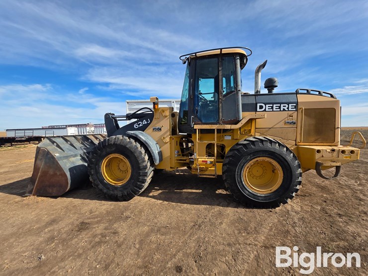 deere-624j-image-9