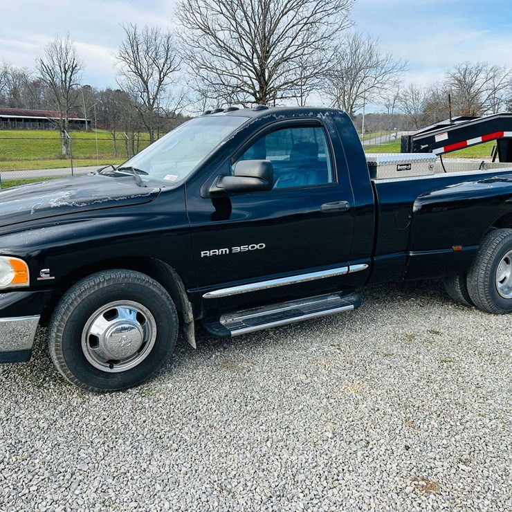 2004 DODGE RAM 3500