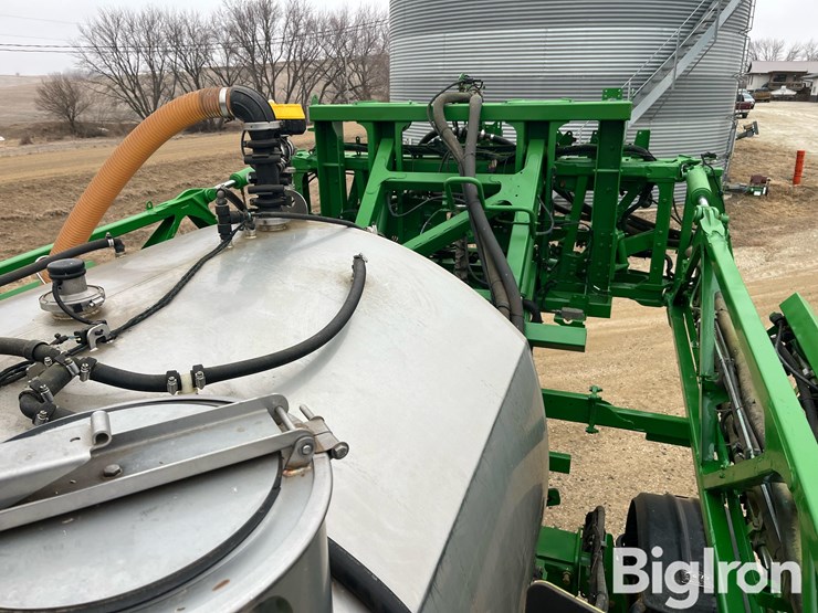 2018-john-deere-r4038-image-20