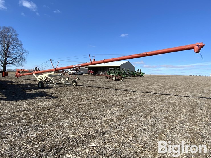 buhler-farm-king-1070-image-7