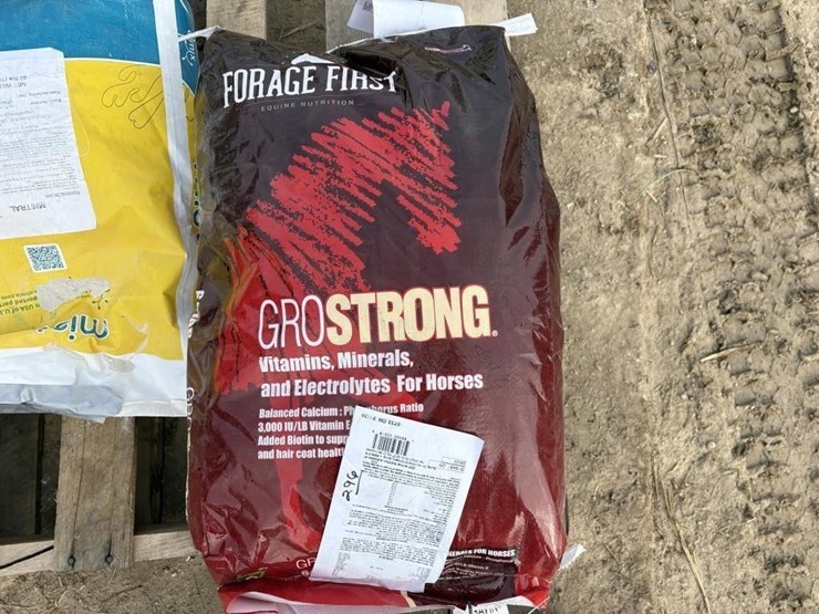 (3)-50lb-bags-adm-forage-first-horse-feed-image-2