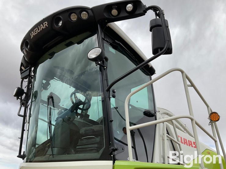 2019-claas-jaguar-980-image-9