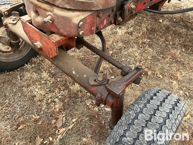 1951-international-m-image-10