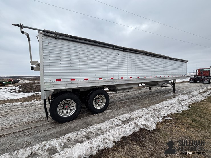 2015-stoughton-ahv-401t-ar-a-image-5