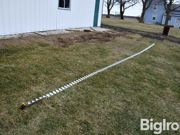 30'-sickle-section-image-1