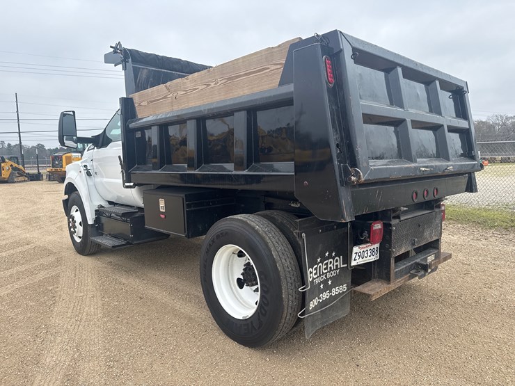 2025-ford-f650xl-image-3