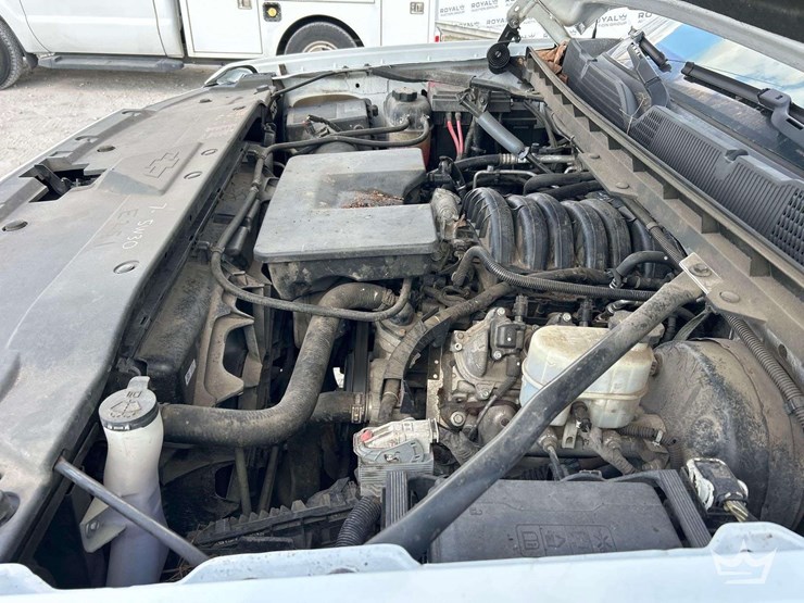 2016-chevrolet-silverado-1500-image-9