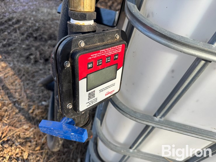 12v-bulk-chemical-transfer-pump-&-tote-image-10