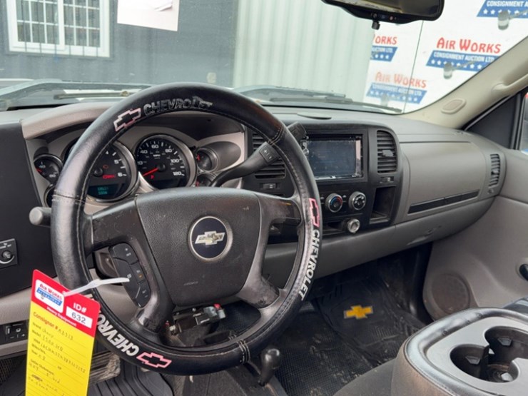 2008-chevrolet-3500hd-image-14