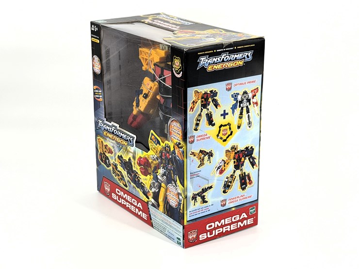 #32600-•-transformers-energon-omega-supreme-action-figure-image-2