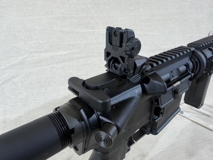 #213-•-bushmaster-model-xm15-e2s-ar-rifle-image-23
