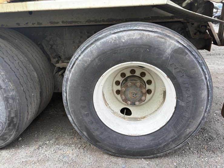 2008-autocar-wxr64-image-5