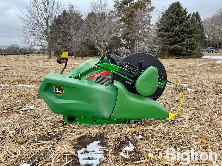2022-john-deere-rd35f-image-4