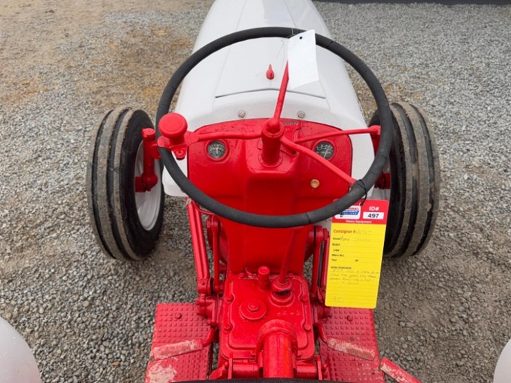 ford-tractor-image-9