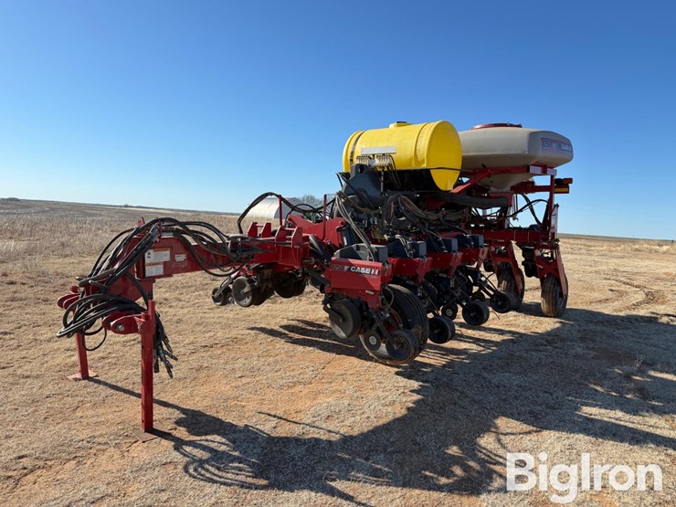 case-ih-1250-image-1