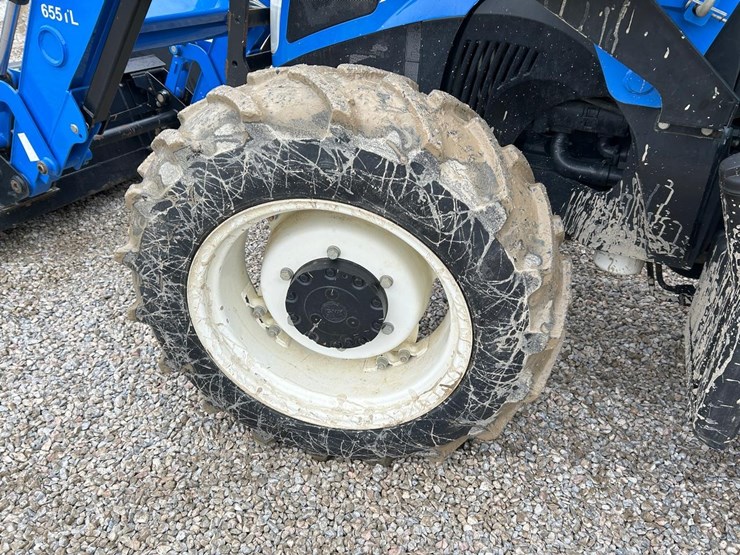 new-holland-powerstar-75-image-18