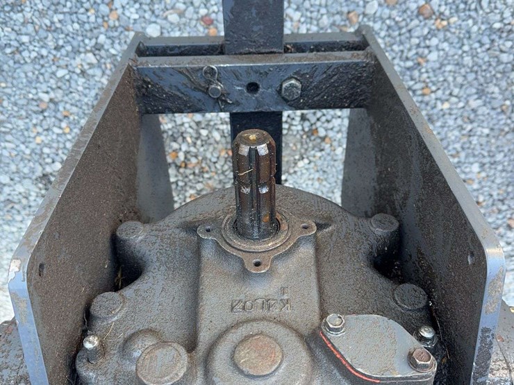 kubota-m1-85-image-9