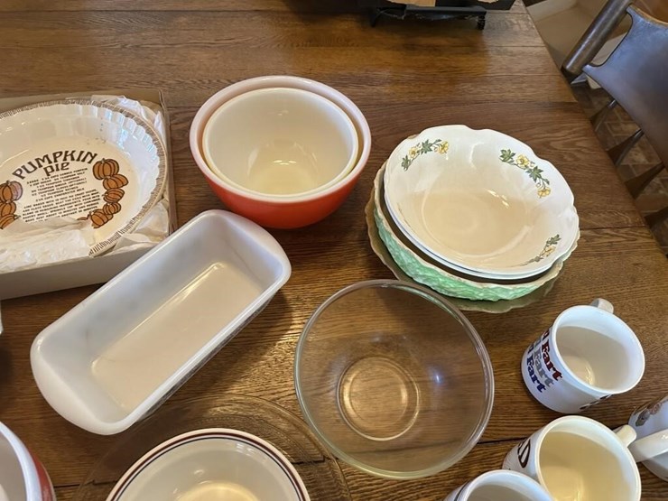 glass-dishware-&-coffee-mugs-image-7