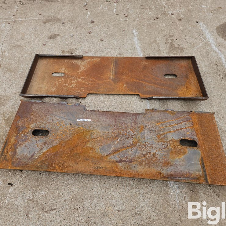 Universal Skid Steer Mounting Plates