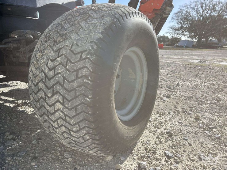 jacobsen-lf510-5-gang-100in.-commercial-reel-mower-image-29