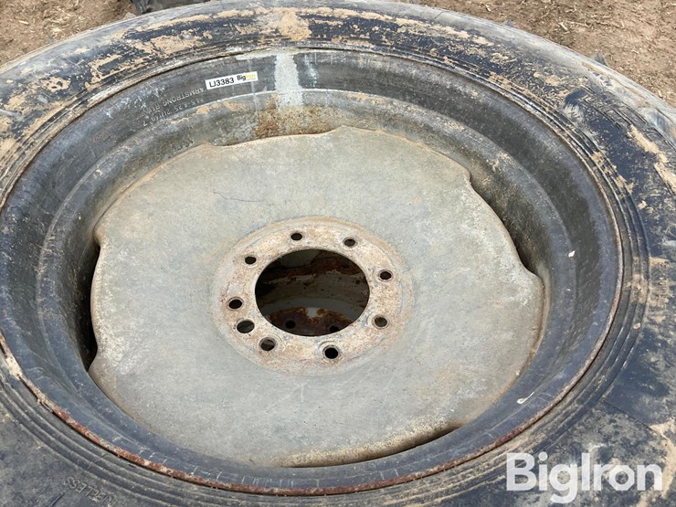 11-24.5-tires-image-13