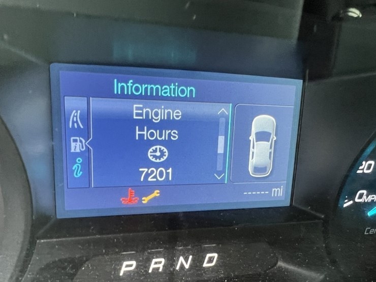 2015-ford-explorer-image-29