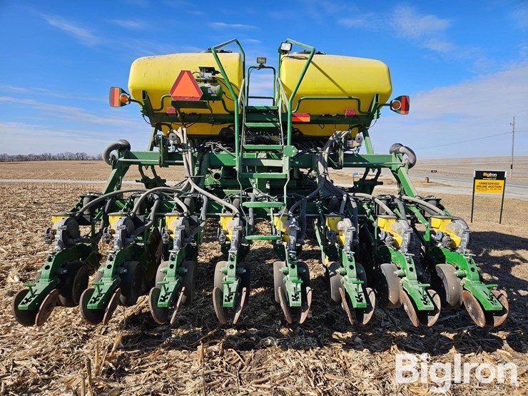 2013-john-deere-1790-ccs-image-6