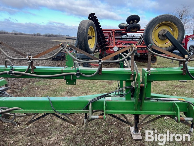 fast-40’-flat-fold-3-pt-bar-image-12