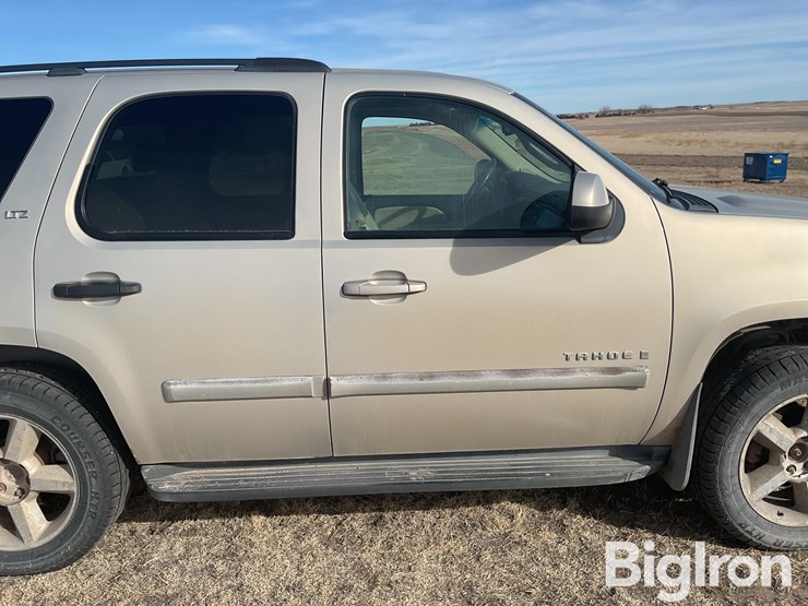 2007-chevrolet-tahoe-ltz-image-18