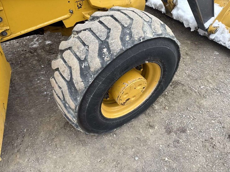 2020-john-deere-2020-image-24