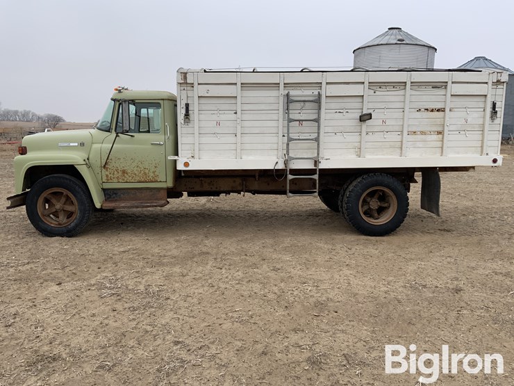 1975-international-loadstar-image-8