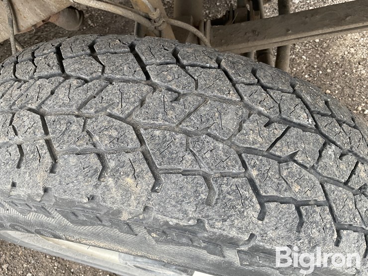 2004-ford-f250-xl-image-18