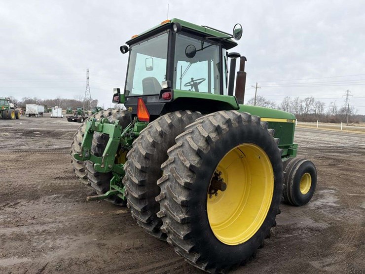 1989-john-deere-4555-image-5