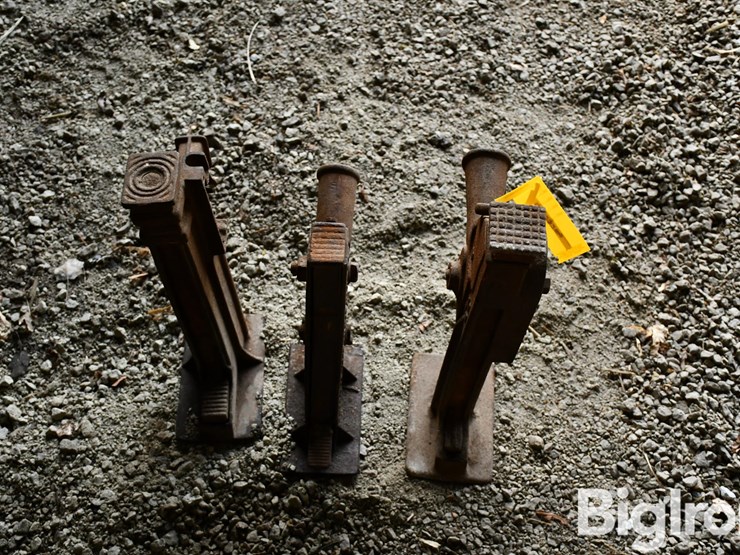 antique-jacks-image-6