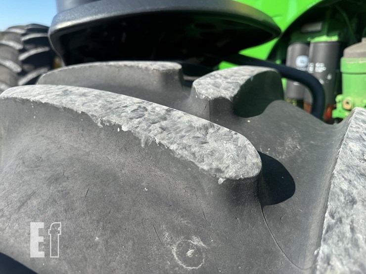 2013-john-deere-8310r-image-6