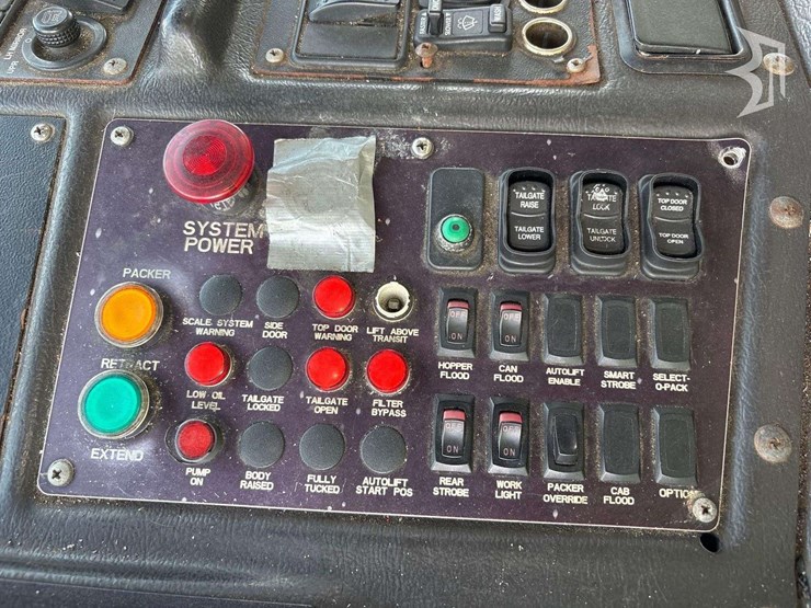 2017-autocar-xpeditor-image-18