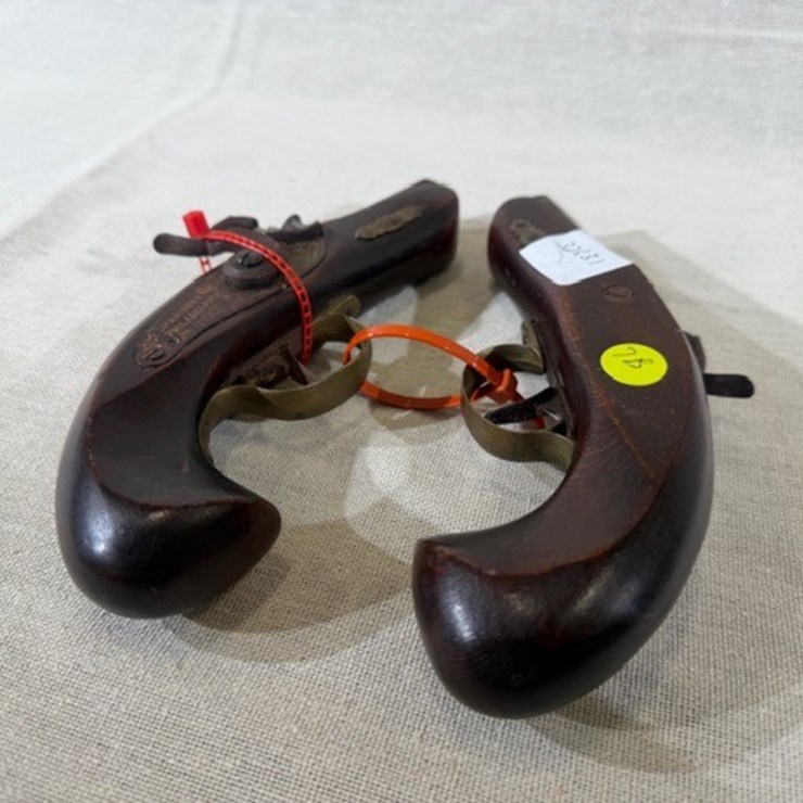 #200 • PAIR OF DERRINGER PISTOLS