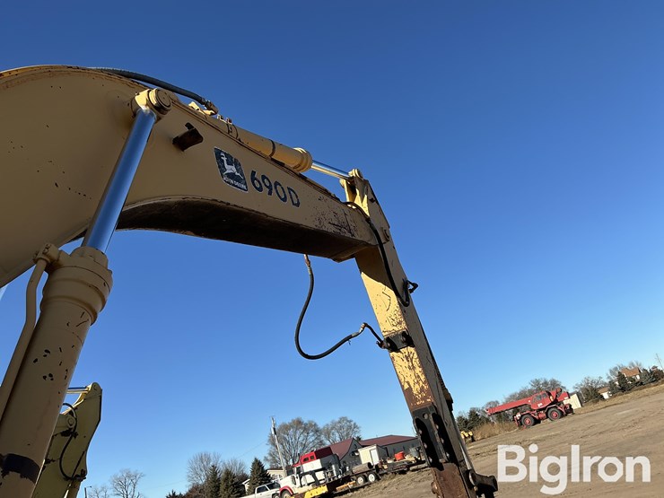 deere-690d-image-19
