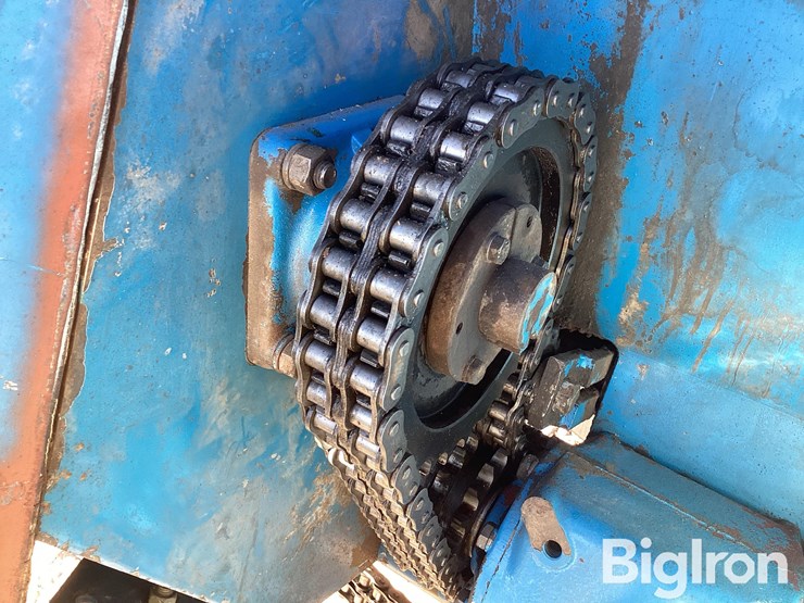 1982-kinze-800-image-12