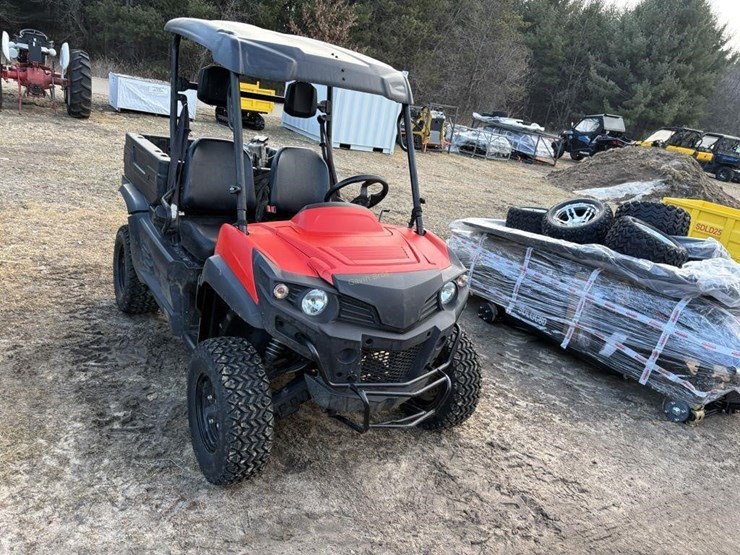 2015-tomberlin-vanish-image-3