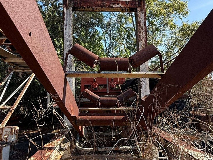 electric-belt-elevator-semi-trailer-image-10