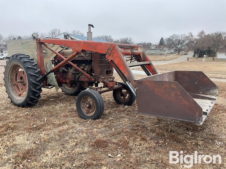 1951-international-m-image-3