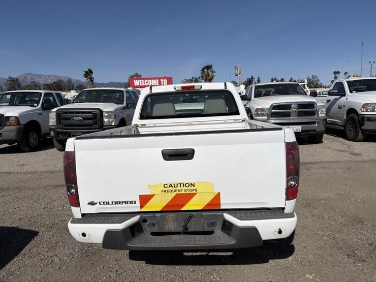 2011-chevrolet-colorado-image-6
