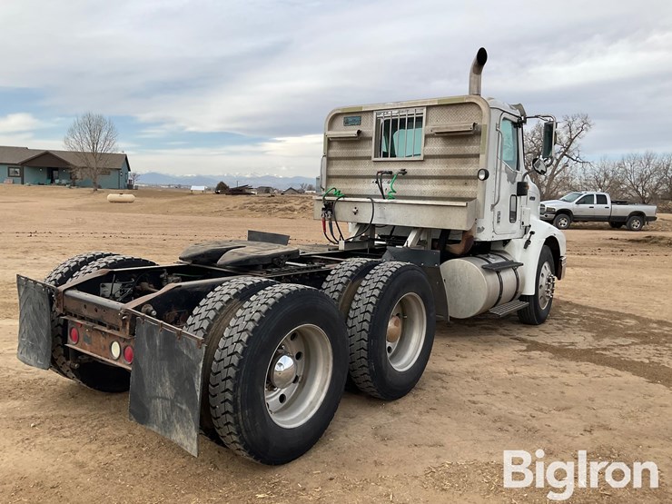 2001-international-2001-image-5