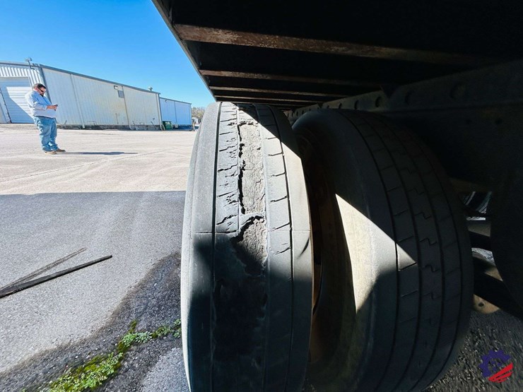 2001-utility-van-image-39