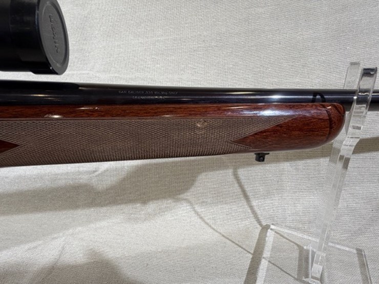 #216-•-browning-bar-ii-safari-rifle-image-29