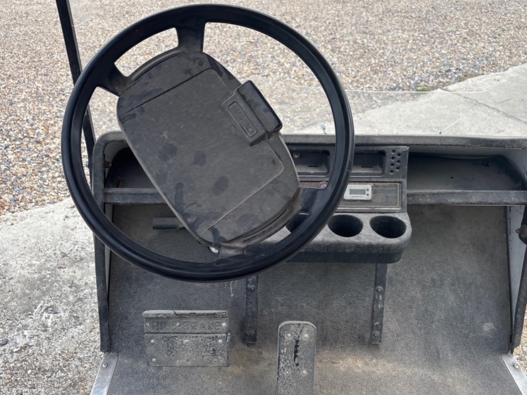 #79-•-ez-go-3-wheel-golf-cart-|-no-title-image-5