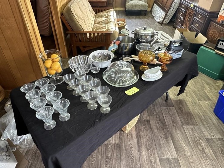 vintage-glassware-sets-image-2