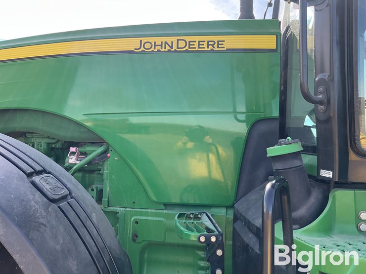 2011-john-deere-8285r-image-13